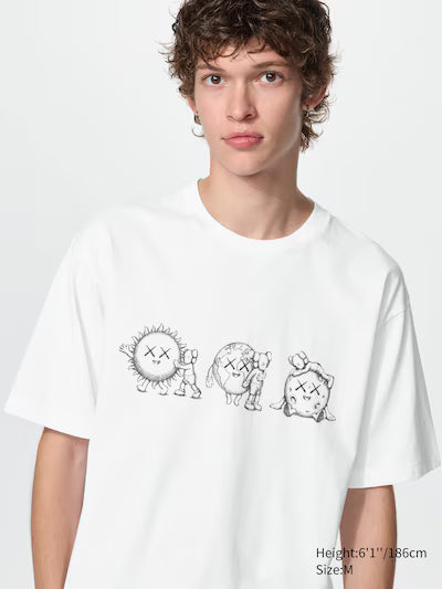 KAWS UNIVERSE UT Graphic White 02