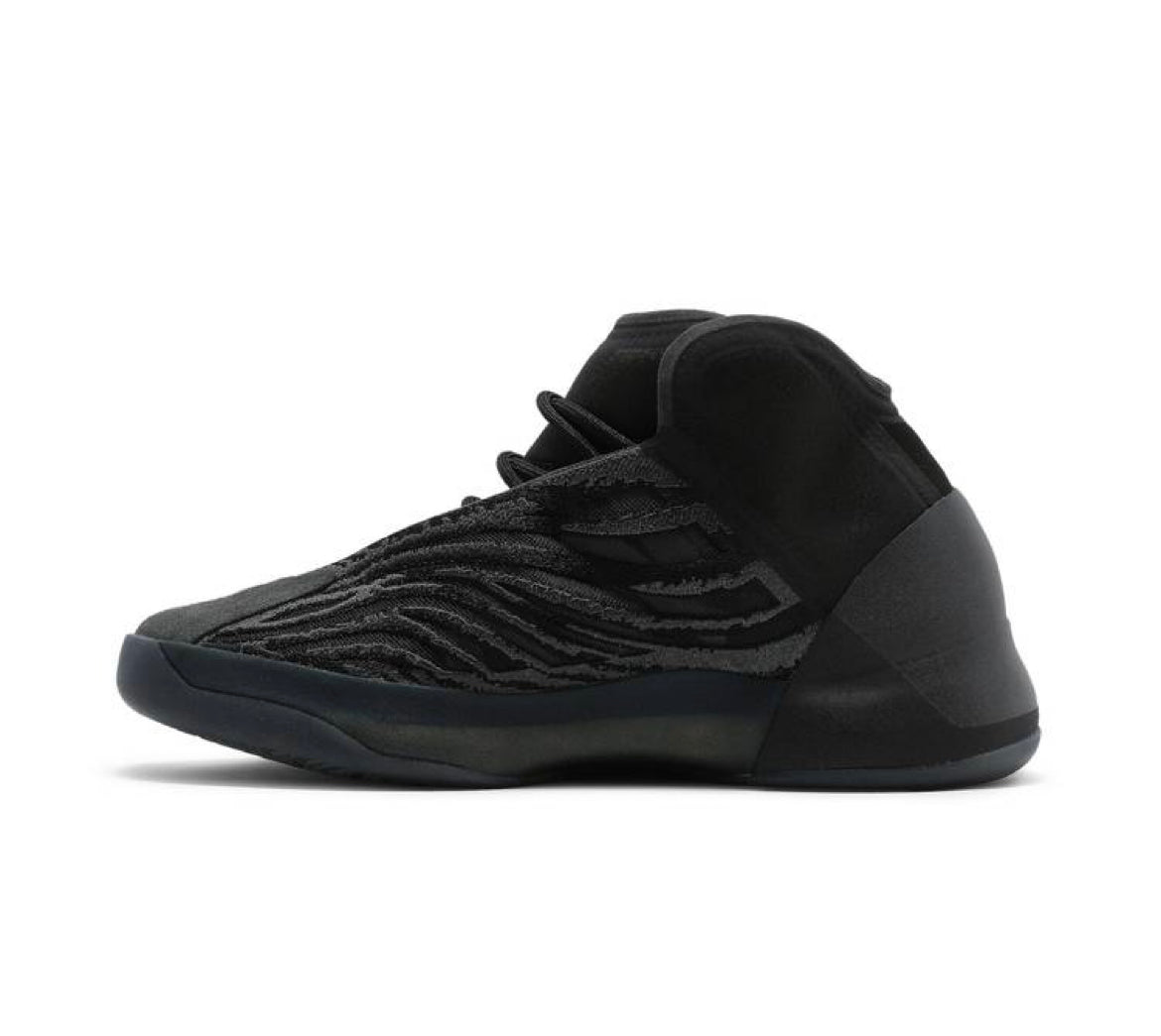 Adidas Yeezy QNTM Onyx