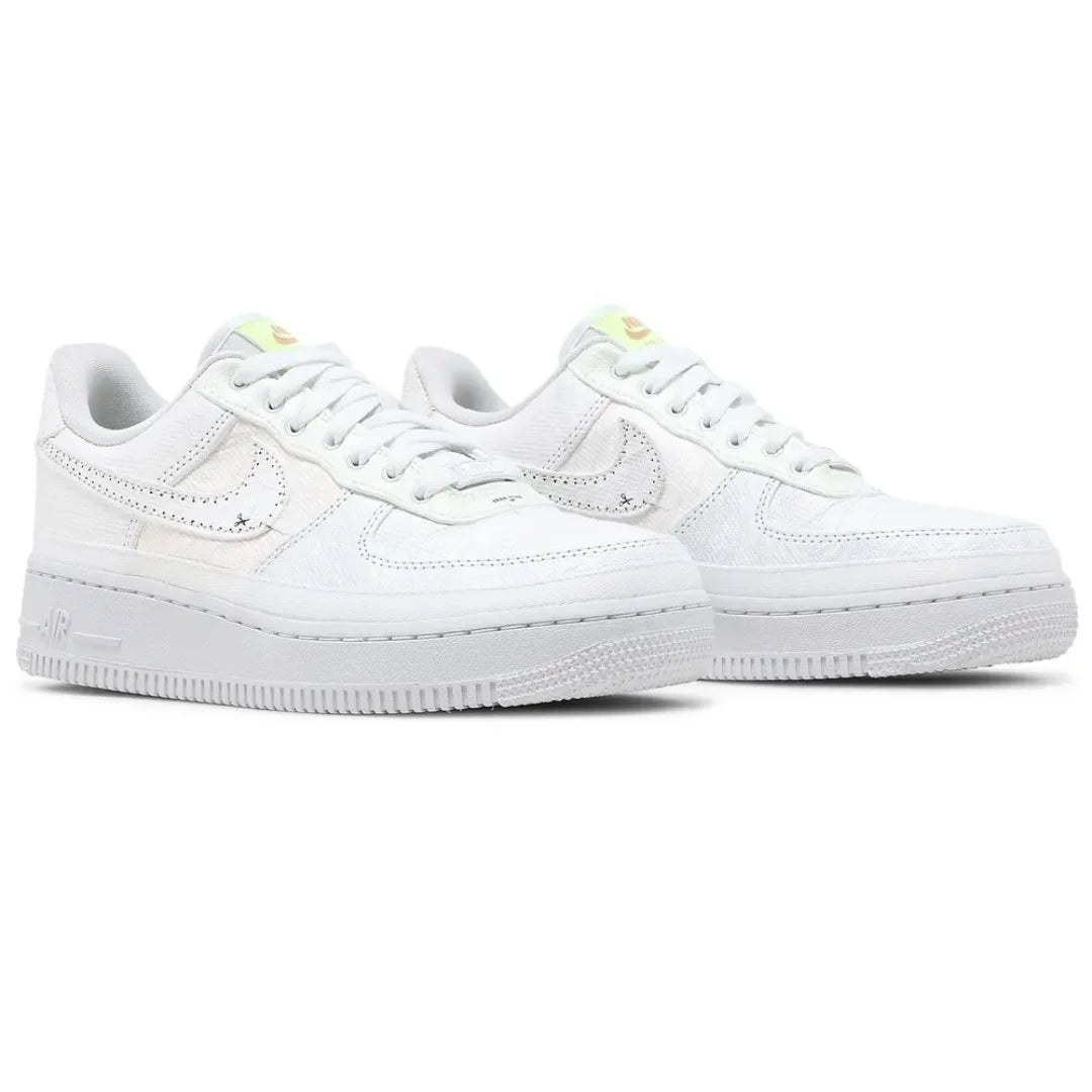 Nike Air Force 1 Low Reveal Tear Away Arctic Punch