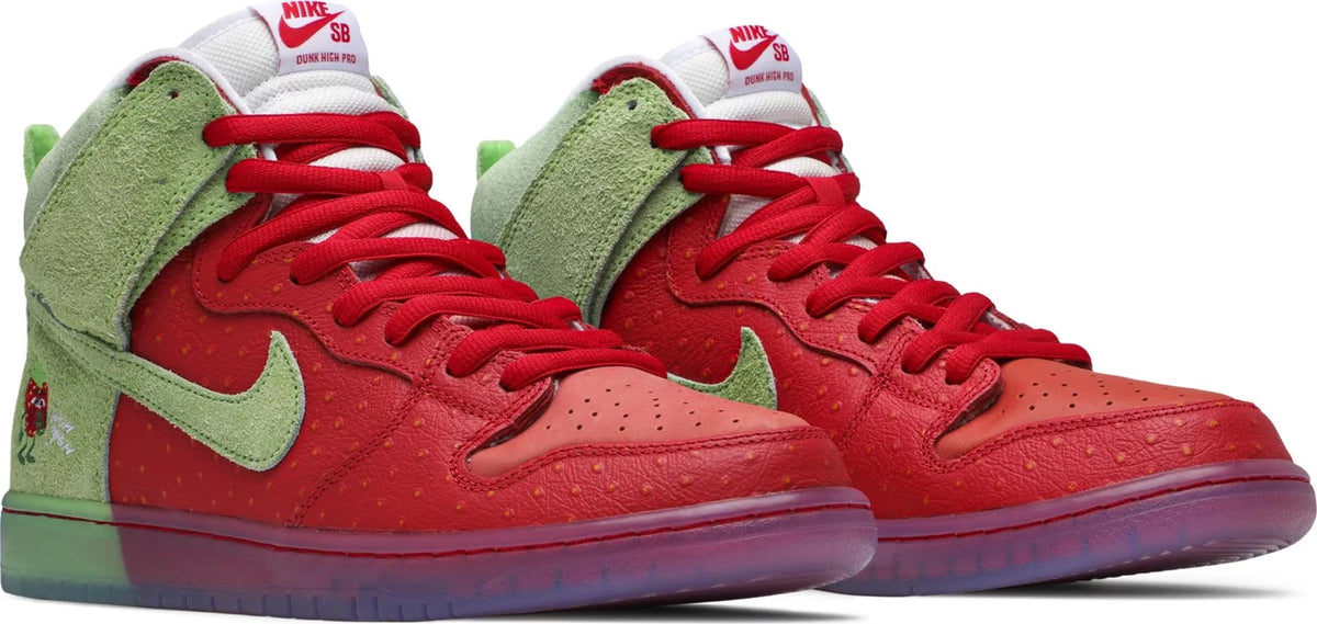 Nike Dunk High SB Strawberry Cough