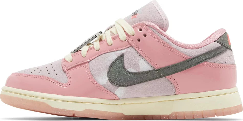 Dunk Low LX Barbie