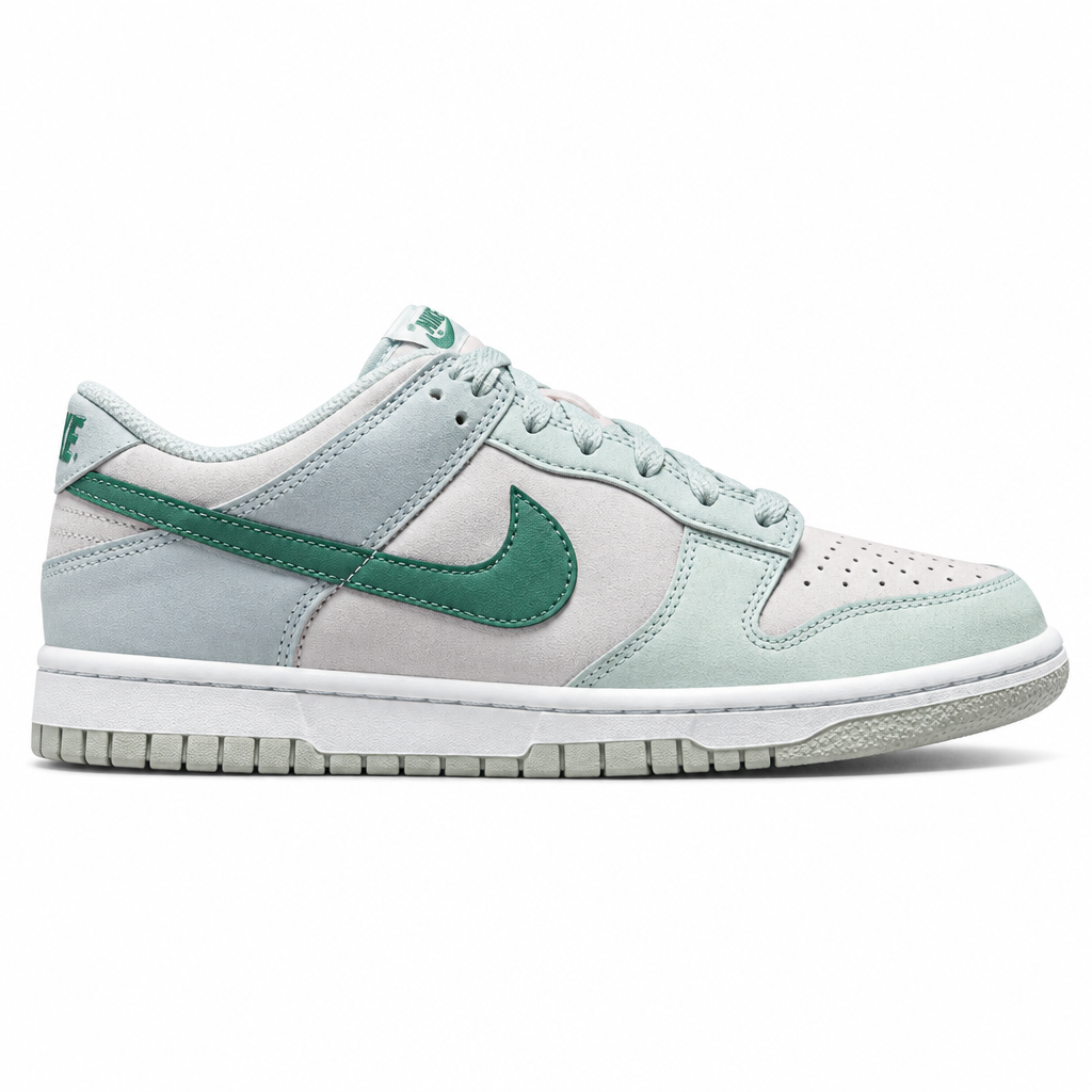 Nike Dunk Low Mineral Teal