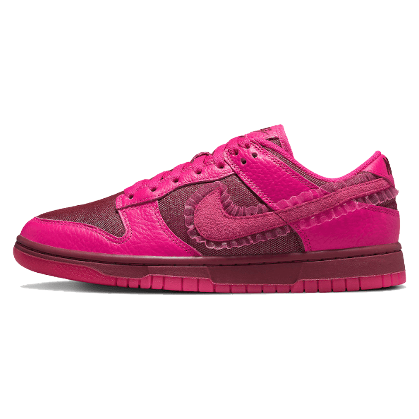 Nike Dunk Low Valentines Day (2022)