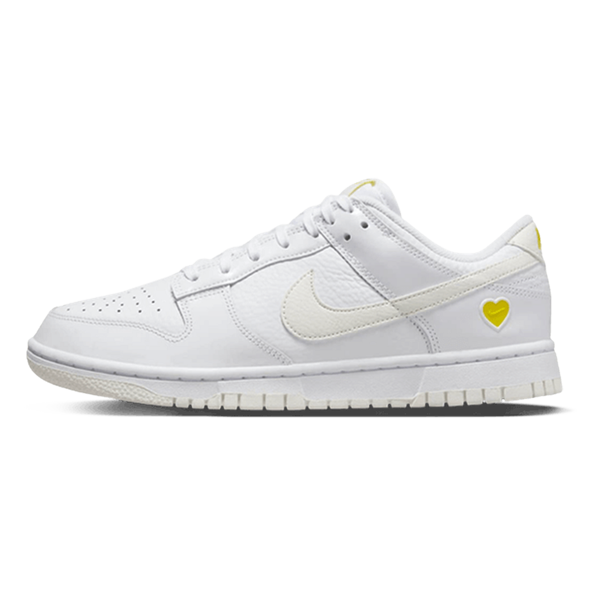 Nike Dunk Low Yellow Heart