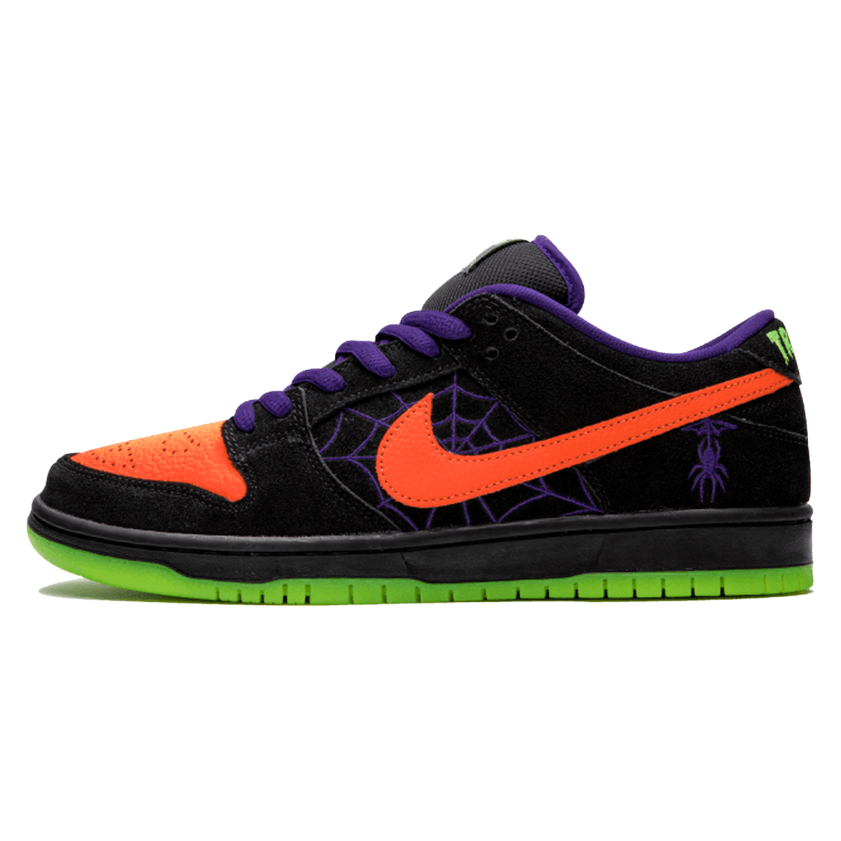 Nike SB Dunk Low "Night of Mischief"