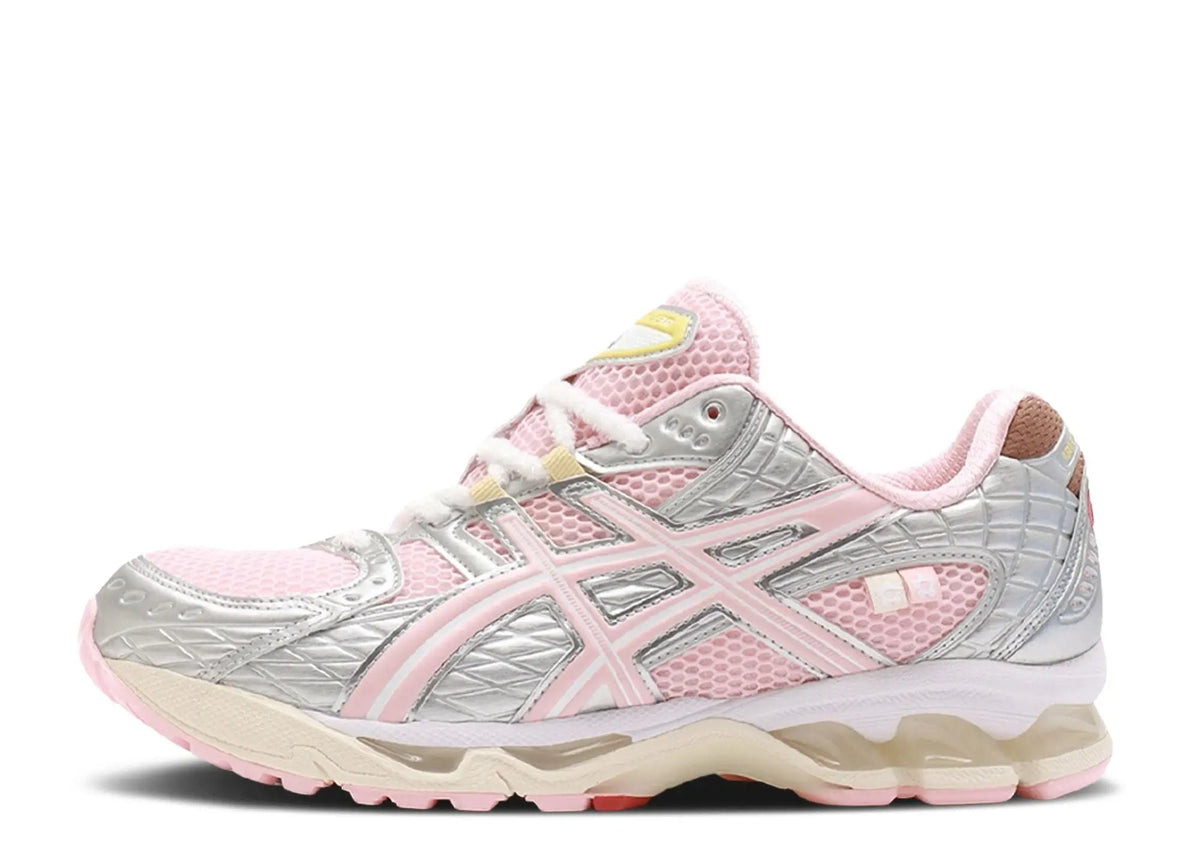 Vandy The Pink x atmos x Asics Gel-Nimbus 10.1 Banana Split Strawberry