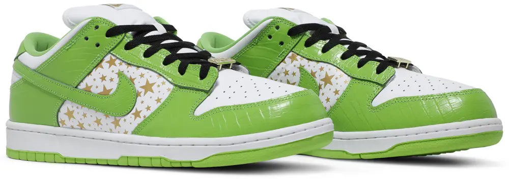 Nike SB Dunk Low Supreme Stars Mean Green