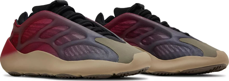 Yeezy 700 V3 Fade Carbon