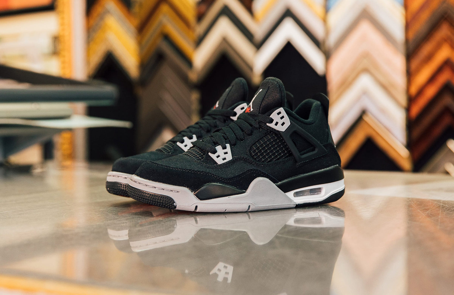 Buty Air Jordan 4 Black Canvas – Klasyczny Styl W Nowoczesnym Wydaniu