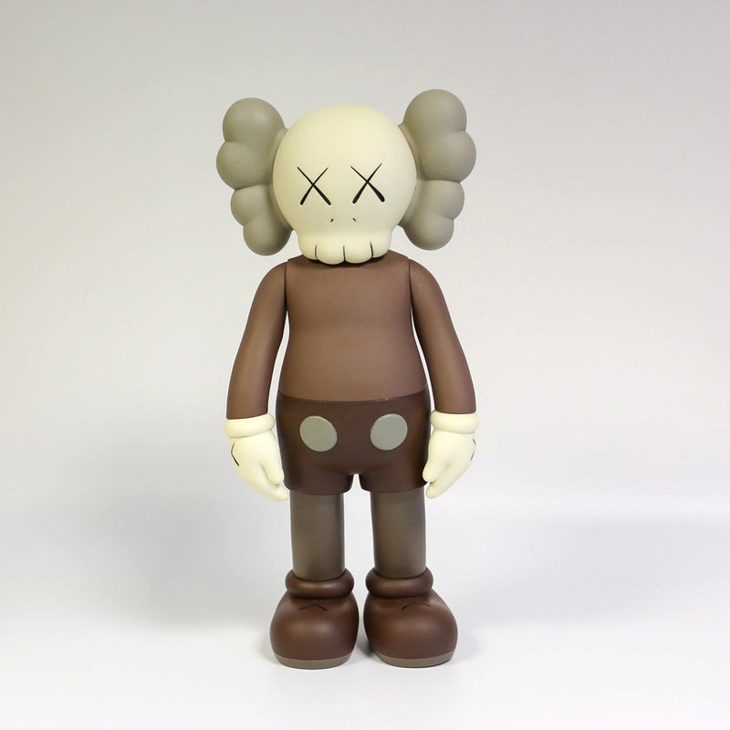 Artystyczna podróż KAWS: Rewolucjonizowanie sztuki współczesnej