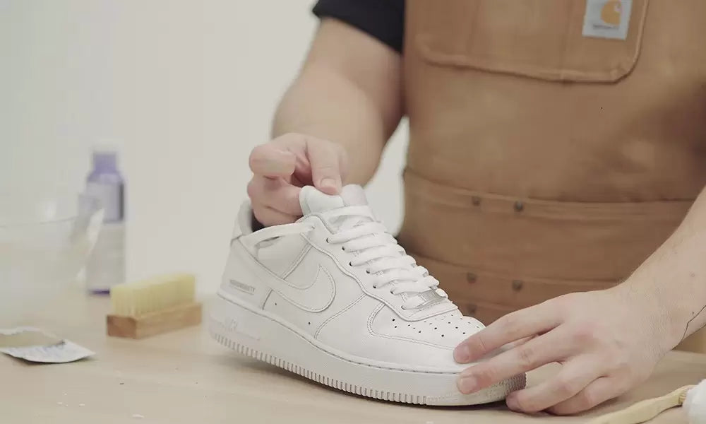 Jak dbać o limitowane buty streetwear? Poradnik dla kolekcjonerów i miłośników