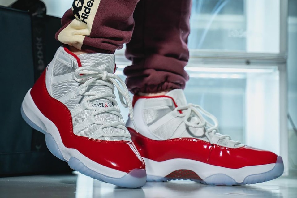 Air Jordan 11 Retro Cherry: Ikona Świata Sneakersów