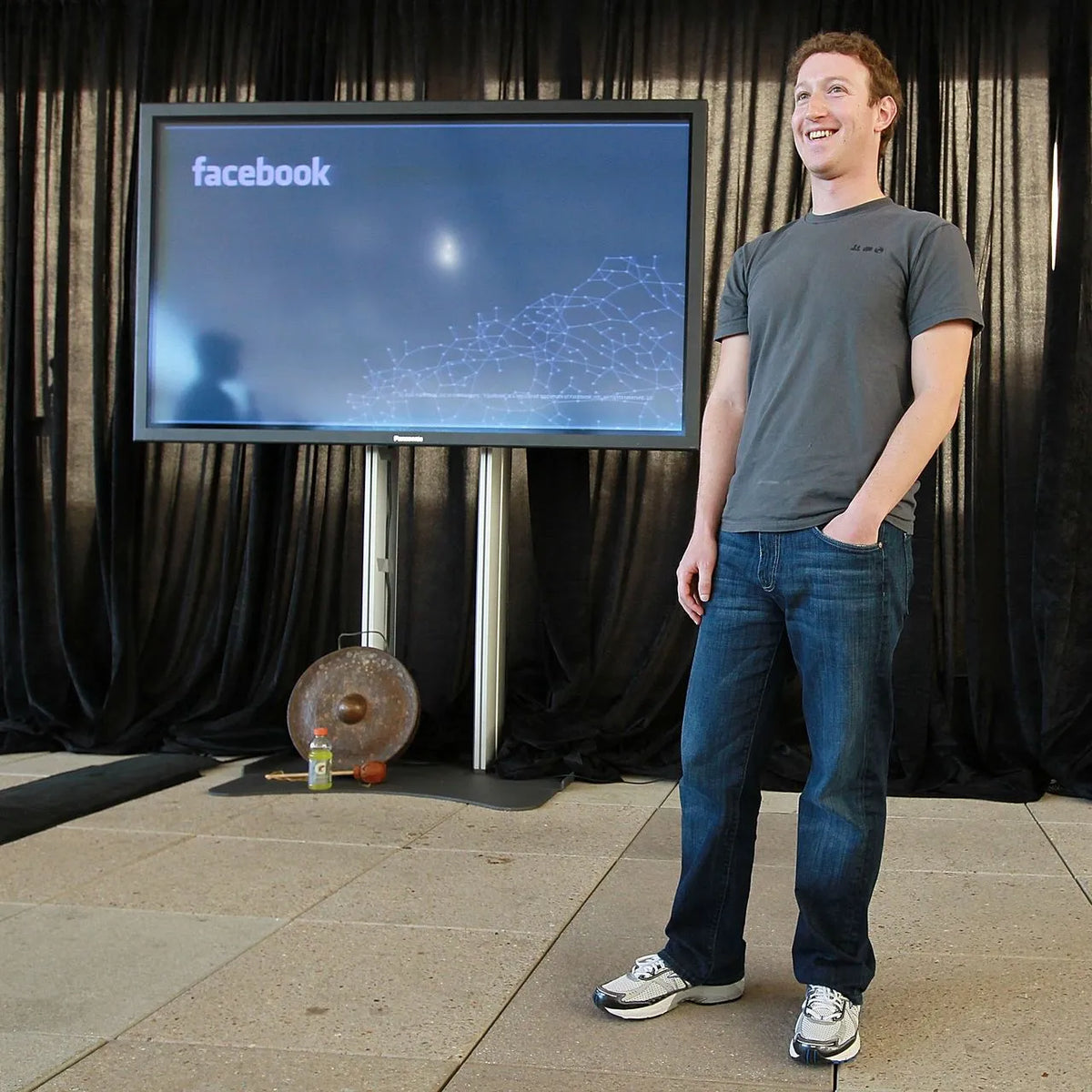 Ubrania Marka Zukerberga – W co ubiera się właściciel Facebook?