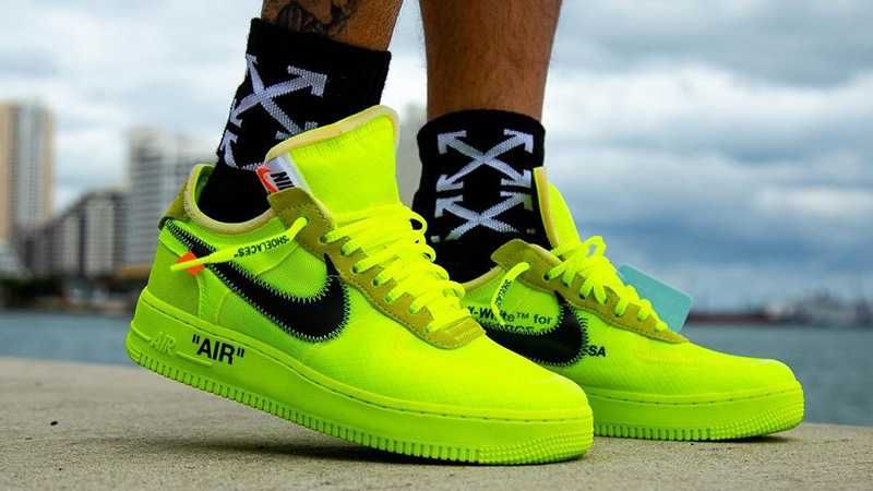 Nike Air Force 1 Low Off White Volt: Połączenie stylu i innowacji