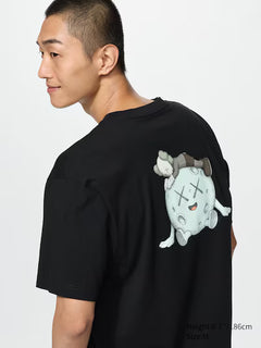 KAWS UNIVERSE UT Graphic Black