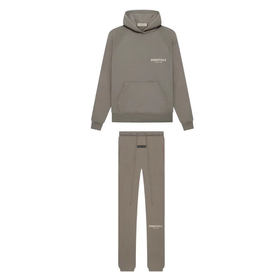 Essentials Set Desert Taupe
