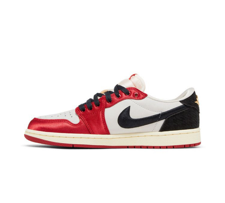 Air Jordan 1 Retro Low OG Trophy Room Away