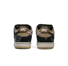 Nike SB Dunk Low Travis Scott