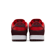 Nike SB Dunk Low Cherry