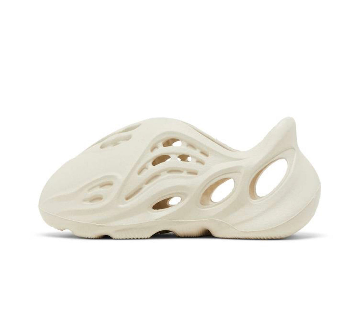Yeezy Foam Runner Sand (Kinder)