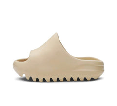 Kids' Yeezy Slide Desert Sand