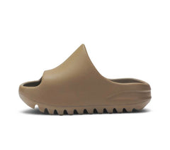 Kids' Yeezy Slide Earth Brown