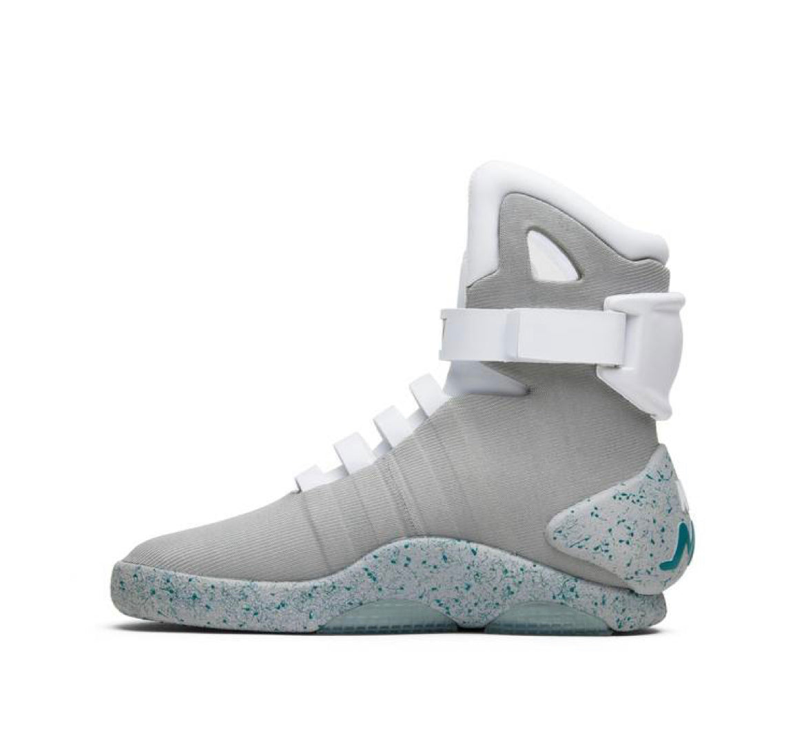 Nike Mag Návrat do budoucnosti (2016)