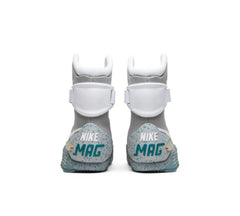Nike Mag Návrat do budoucnosti (2016)