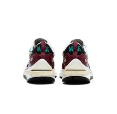 Nike Sacai Vaporwaffle Villain Red