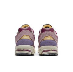 New Balance 2002R Protection Pack – Pink