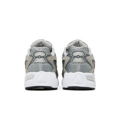 New Balance 725 Grey