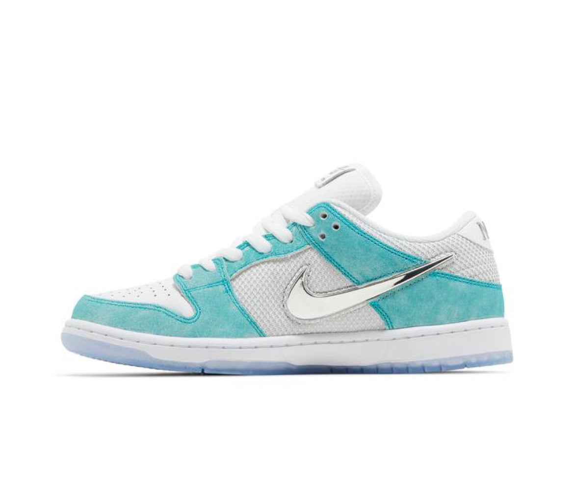 Nike SB Dunk Low April Skateboards