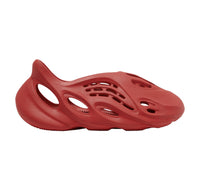 Yeezy Foam RNNR Vermillion