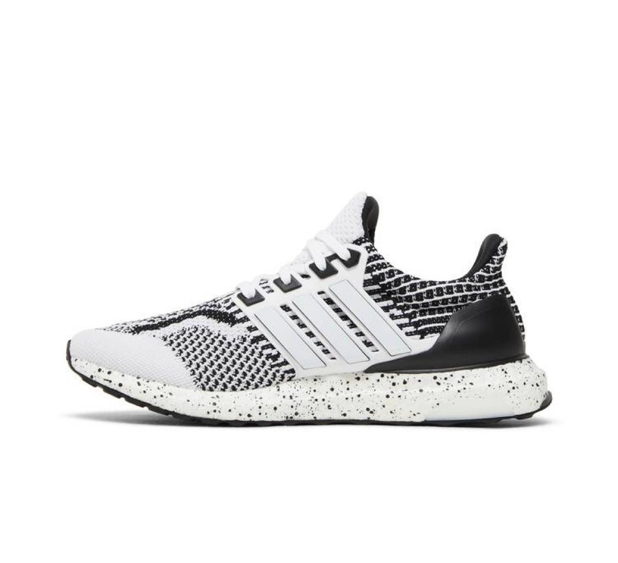 Adidas Ultra Boost 5.0 DNA Cloud White Black