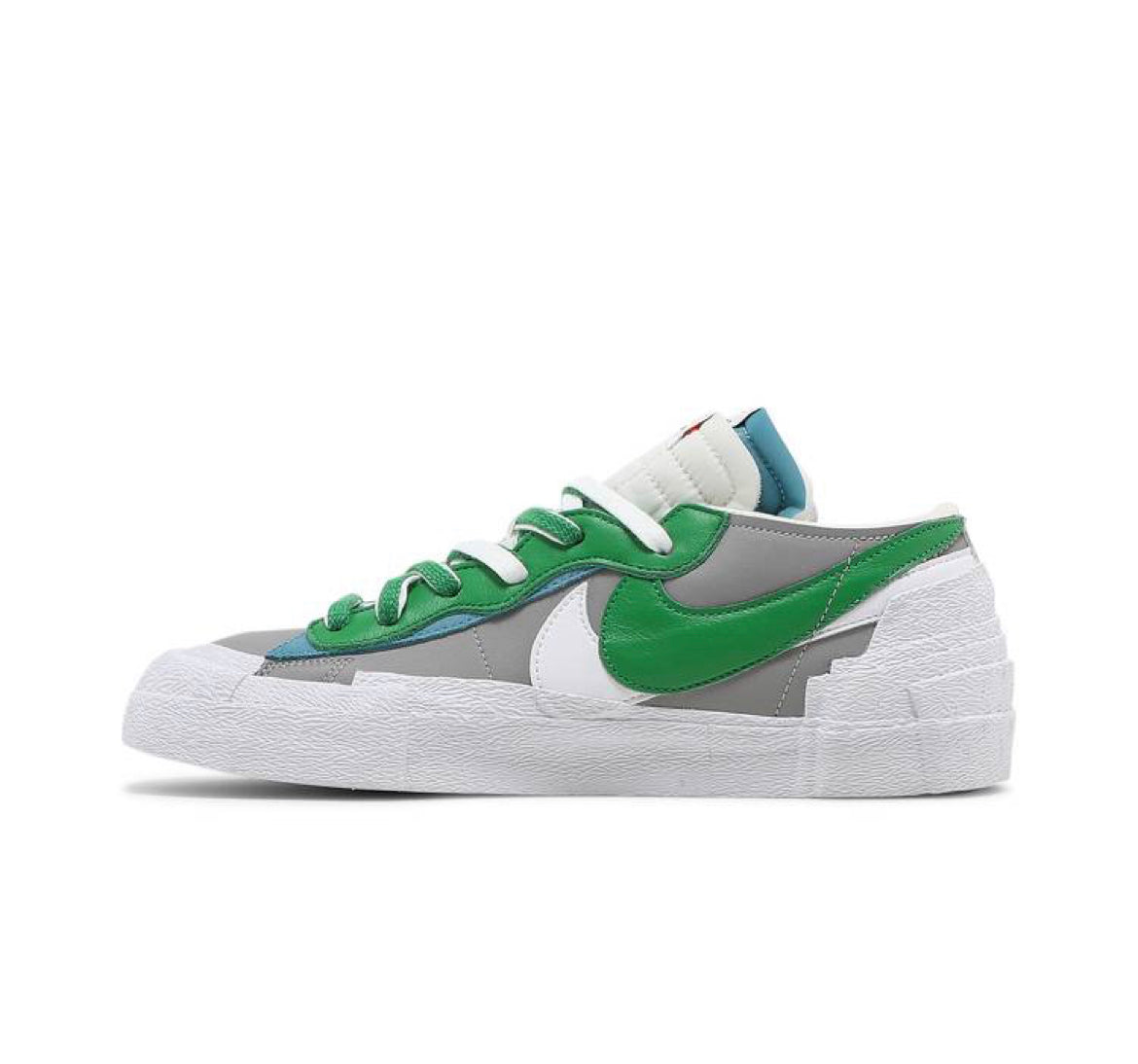 Nike Blazer Low sacai Medium Grey Classic Green