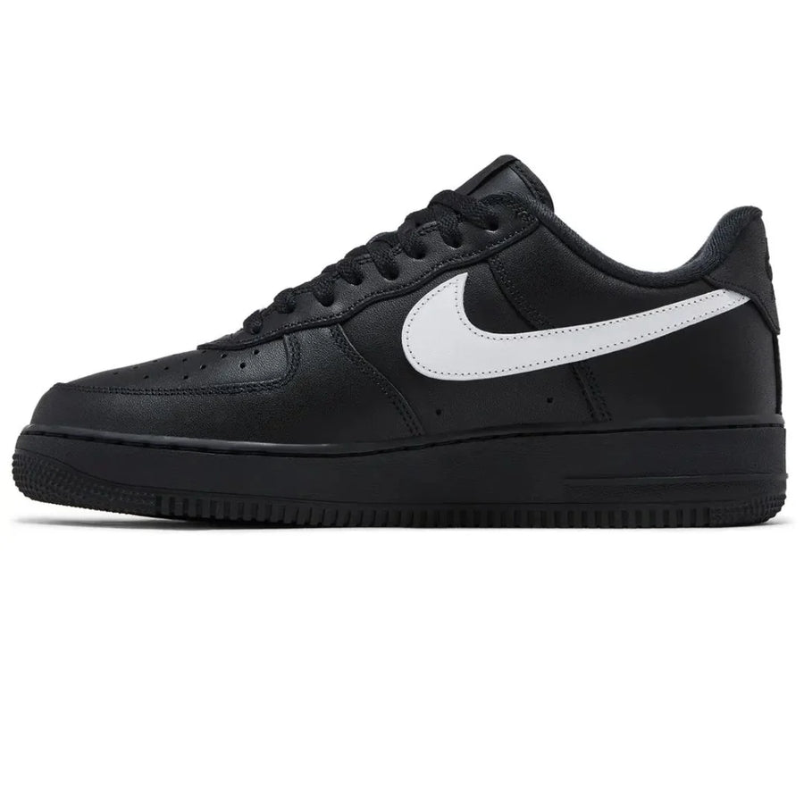 Nike Air Force 1 Low Supreme Black White