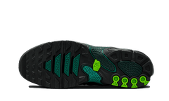 Nike Air Max Plus Drift Black Volt