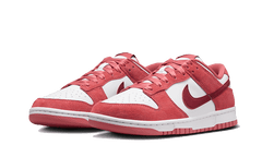 Nike Dunk Low Valentine's Day