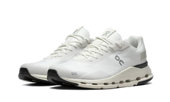 On Running Cloudnova Form White