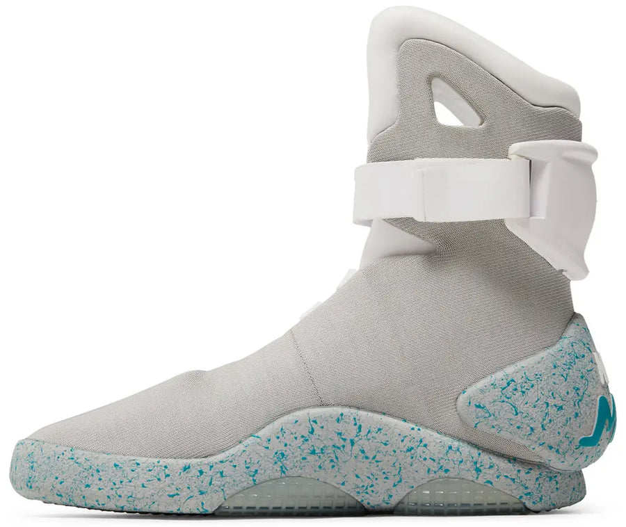 Nike MAG Back to the Future (2016)
