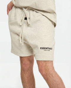 Essentials Set Light Oatmeal