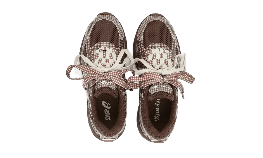 Asics Gel-Venture 6 Story mfg. Reddish Brown Gingham