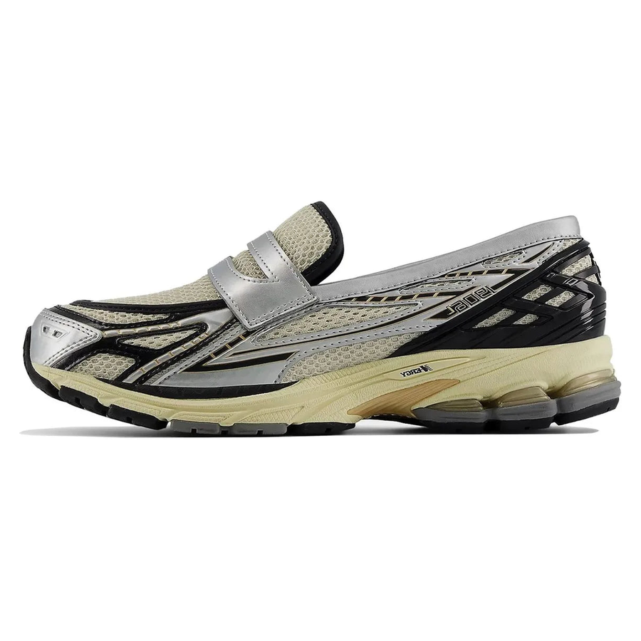 New Balance 1906L Silver Metallic Cream
