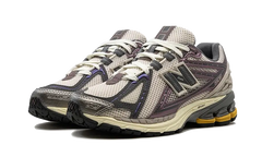 New Balance 1906R Licorice