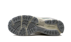 New Balance 2002R Linen