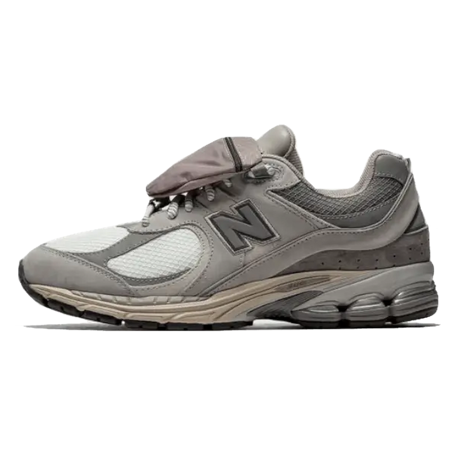 New Balance 2002R Pocket Grey