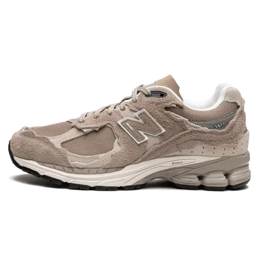 New Balance 2002R Protection Pack Beige