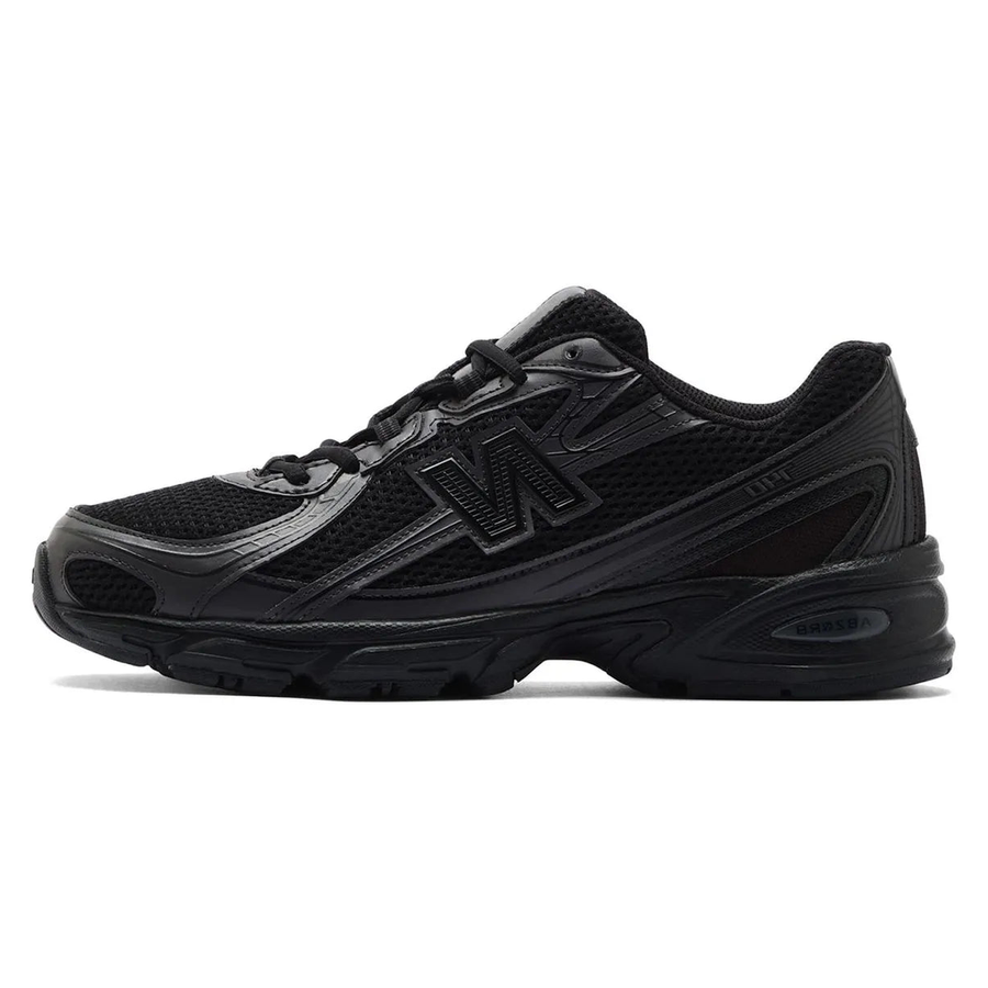 New Balance 740 Triple Black