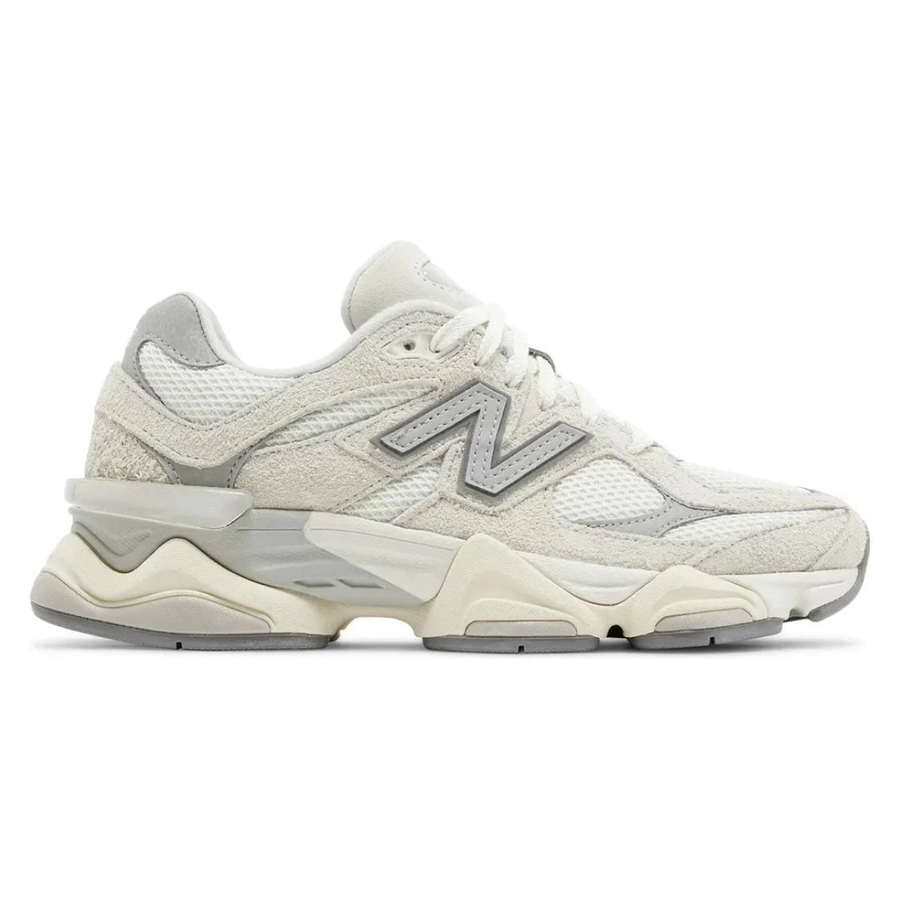 New Balance 9060 Moonbeam Sea Salt