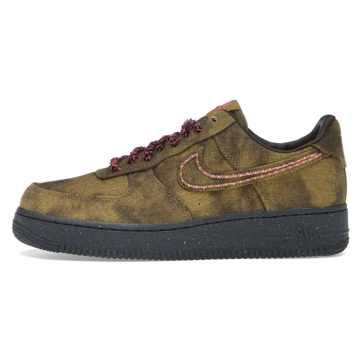 Nike Air Force 1 Low '07 QS Boucle Desert Moss Fierce Pink